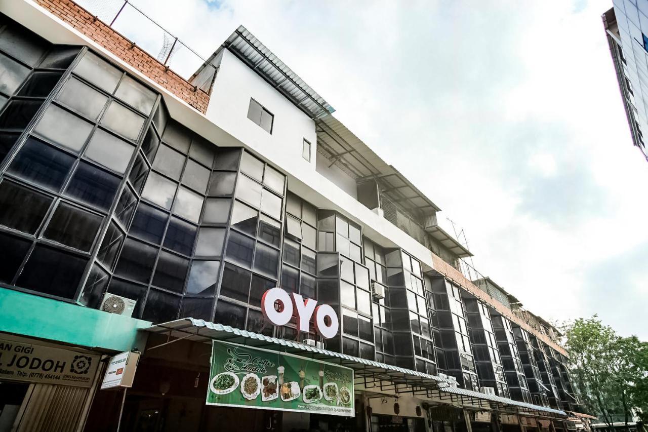 Oyo 3212 Coffee Jodoh Homestay Nagoya Exterior photo